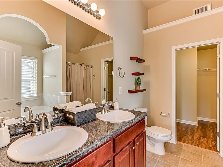 2073 Willhaven Dr — Photo 28