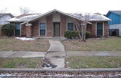 1st image of 3847 Casa Del Sol Ln