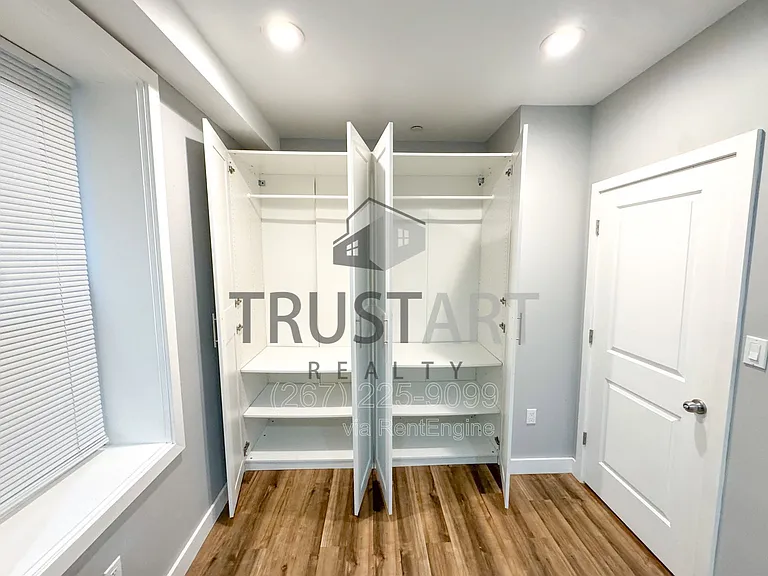 1712 N Marshall St #1 — Photo 10