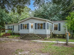 827 Bama Rd, Cottageville, SC 29435