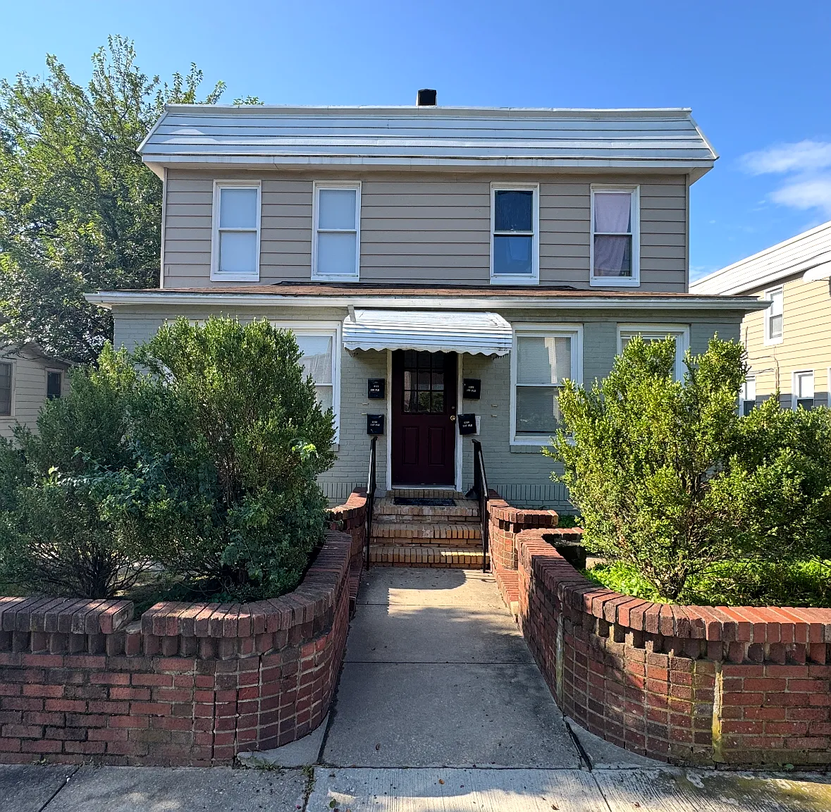 2 bed, 800 sqft, $1,650 — Photo 1
