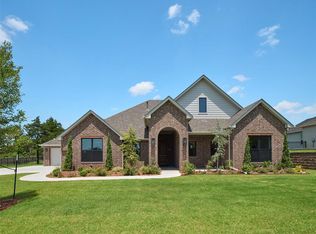 9225 SW 90th St, Mustang, OK 73064