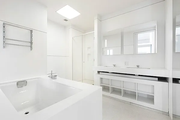 Rented by Keller Williams NYC | media 21