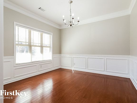 4th image of 1801 Stoney Chase Dr