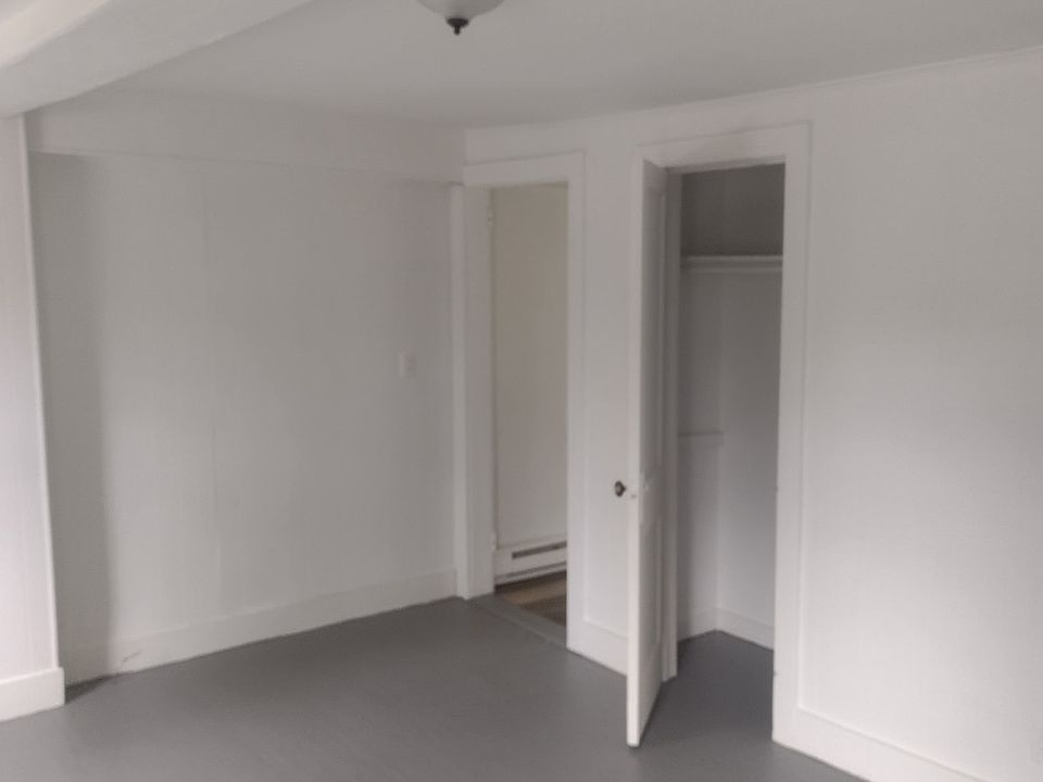 2nd image of 14 Mountain View Ln #1