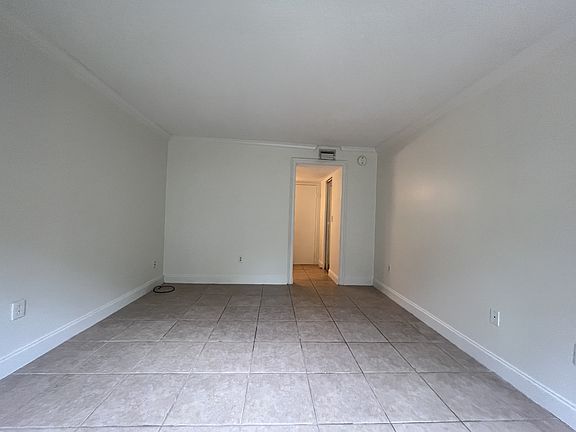 4th image of 4354 NW 9th Ave #13-3-430