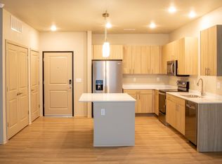 1279 Emory Pl #1275-403, North Liberty, IA 52317