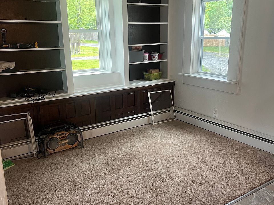 1st image of 1101 New Galena Rd #4