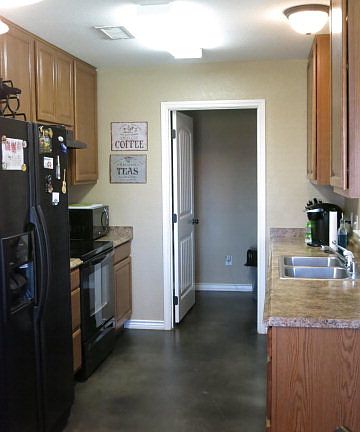 3rd image of 5112 Blue Haven Dr
