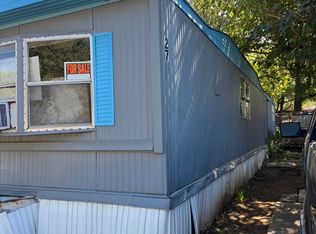 520 North Rd Trailer 27, Kennedale, TX 76060