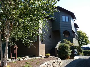 318 23rd Ave E, Seattle, WA 98112