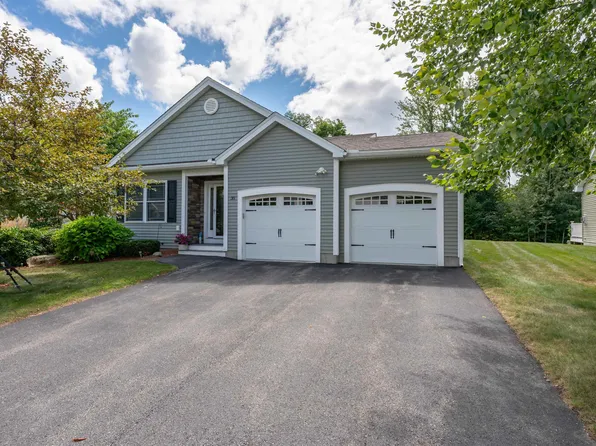 38 Sagewood Drive, Pelham, NH 03076