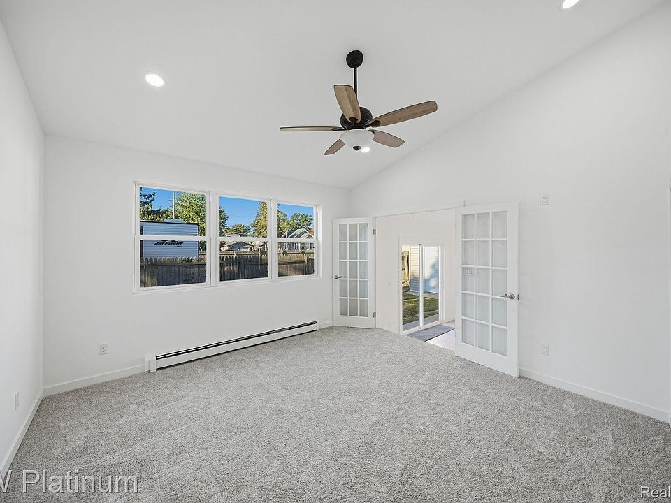 1309 Saint Clair Blvd, photo 19