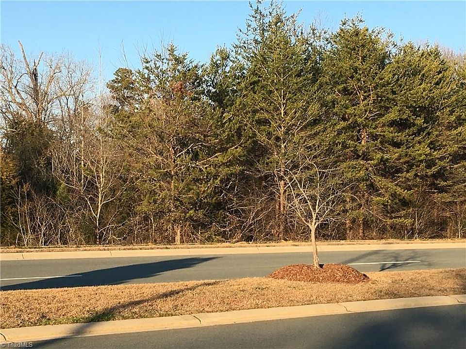 1st image of 0 Grand Oaks Blvd