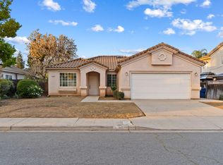 5534 W Bedford Ave, Fresno, CA 93722