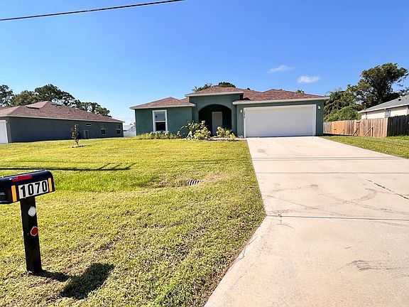 2nd image of 1070 Eldron Blvd SE