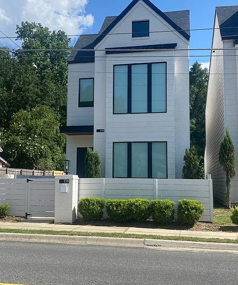 119 W 4th Ave — Photo 1