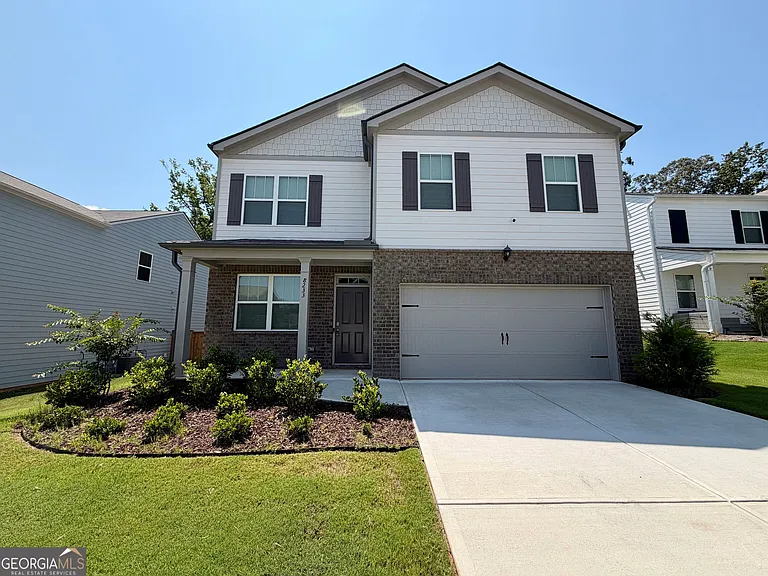 8233 Bluewater Dr — Photo 1
