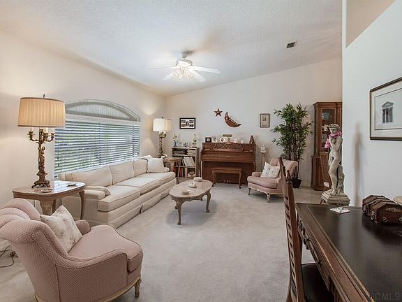 3rd image of 11 Pineland Ln