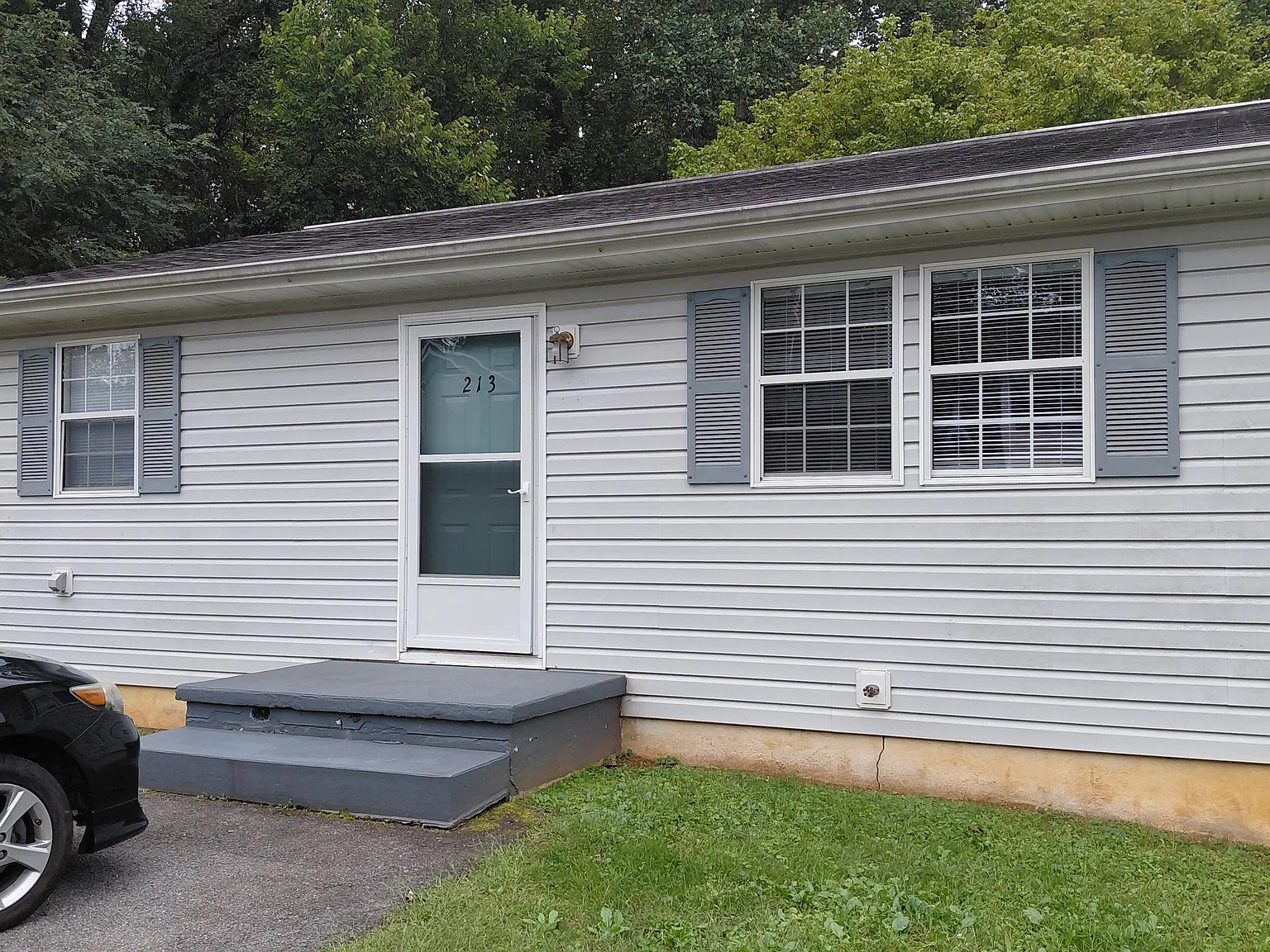 2 bed, 1.5 bath, 999 sqft, $1,150 — Photo 1