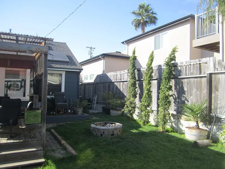 186 E St — Photo 27