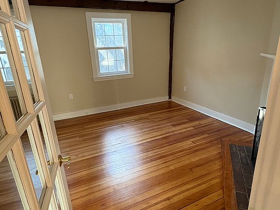 Entrance to Living room