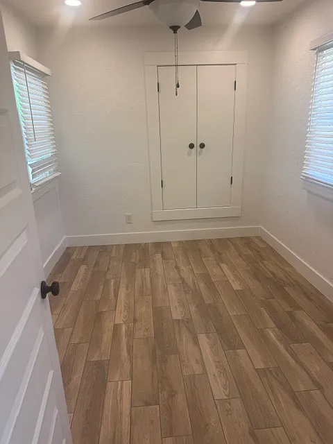 3 bed, 1110 sqft, $2,200 — Photo 3