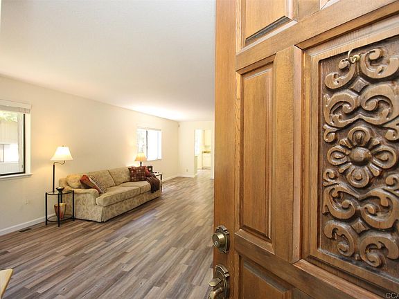 5th image of 726 Wild Lilac Ct #50