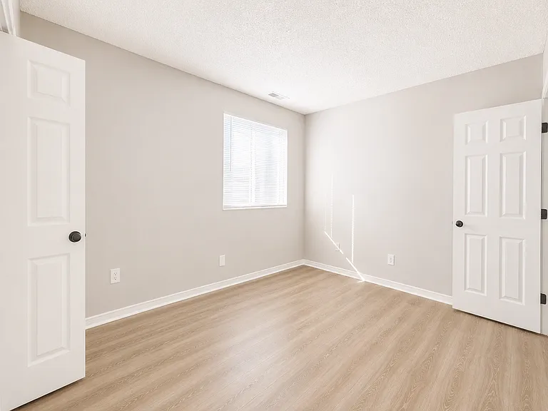 1835 Zebulon Dr #B — Photo 17