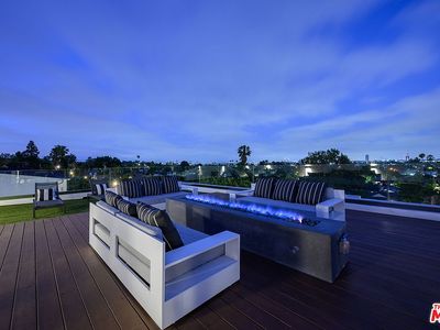 3251 Shelby Dr, Los Angeles, CA, 90034