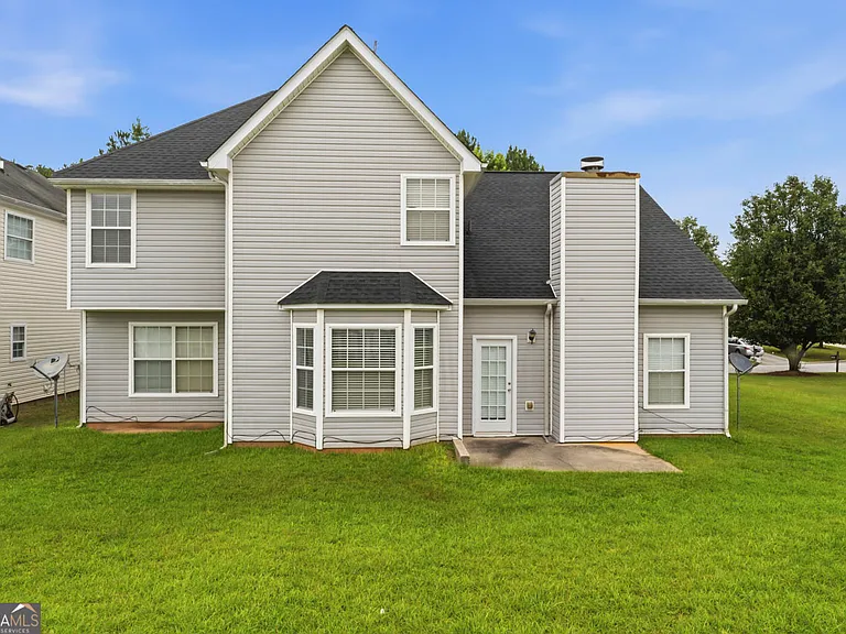 11925 Spring Lake Way — Photo 25