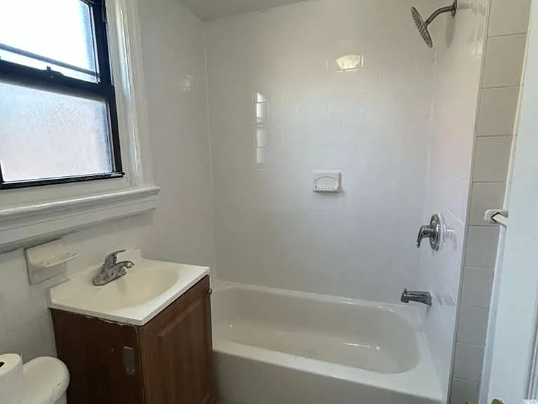 50 Herriot St — Photo 6