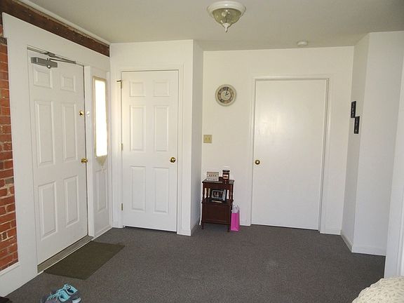 Entrance & Living Room