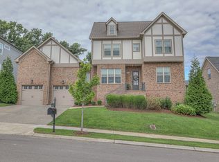 255 Circuit Rd, Franklin, TN 37064