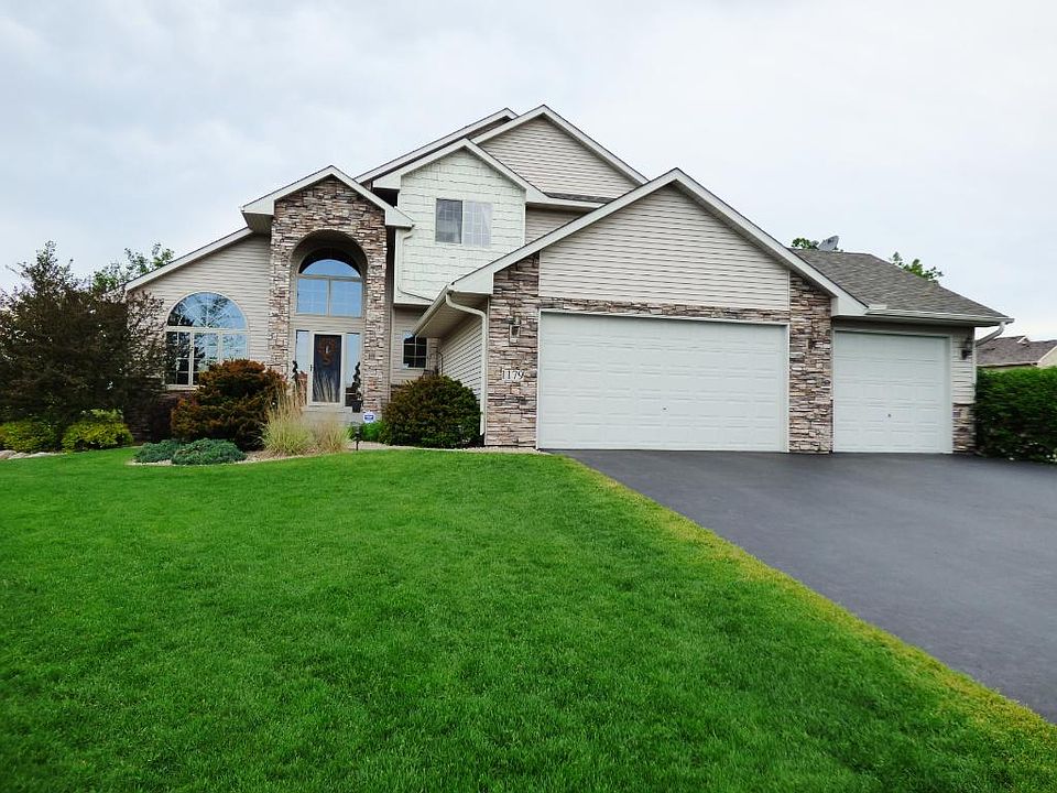 1st image of 1179 161st Ln NW
