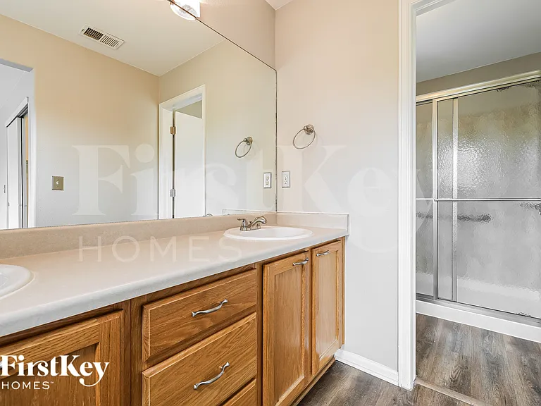 5135 Nighthawk Pkwy — Photo 12