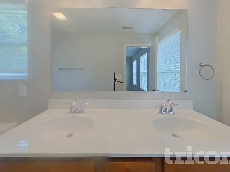 1572 Brett Shane Ct — Photo 7