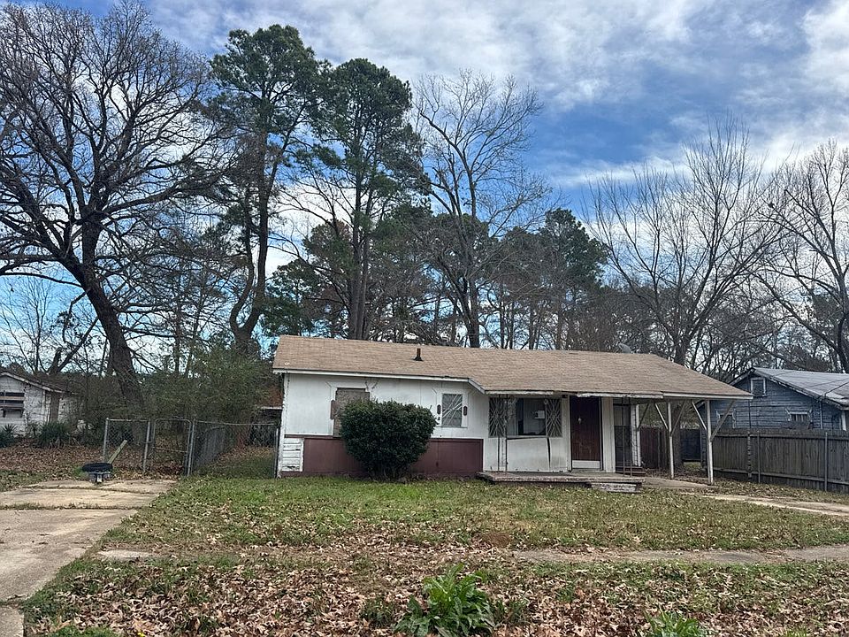 1st image of 1609 Princess Elaine St