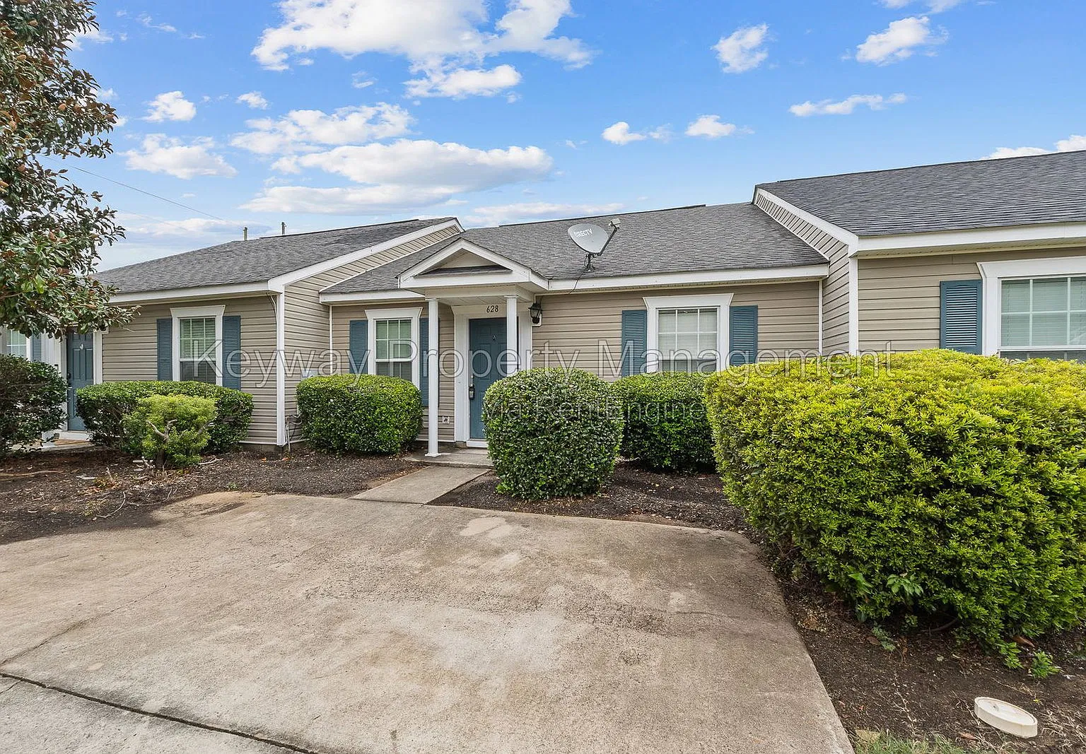2 bed, 2.0 bath, 1092 sqft, $1,335 — Photo 3
