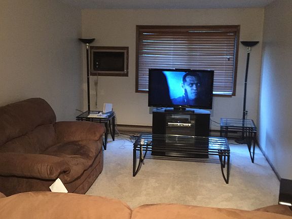 5th image of 221 Grand Ave W APT 115