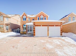 7 Walden St, Markham, ON L3S 3M1