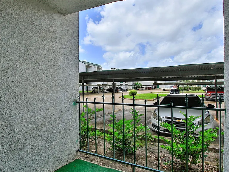 2822 S Bartell Dr #6 — Photo 31