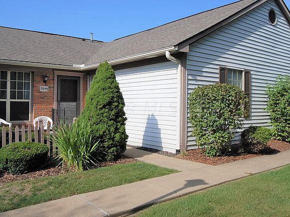 2nd image of 3544 Chesapeake Dr