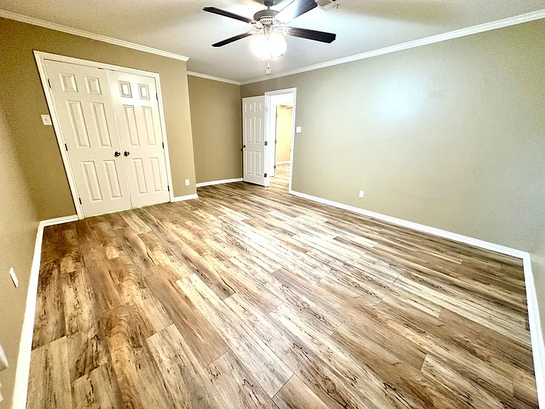 3916 Austin Ave — Photo 14