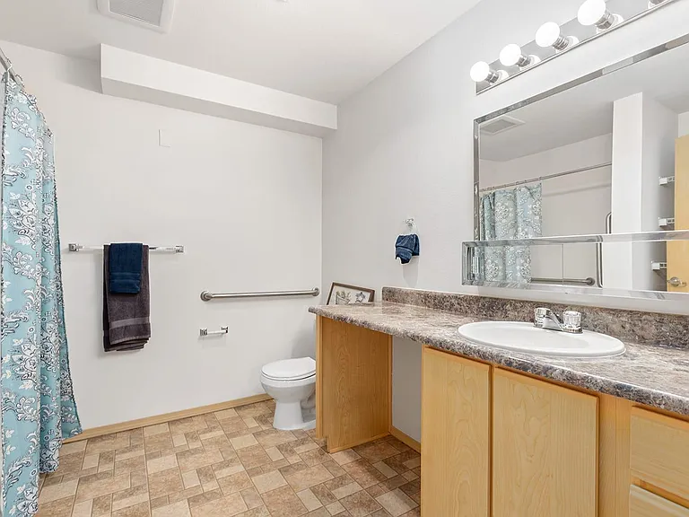 New Haven Senior Living Apartments — Photo 19
