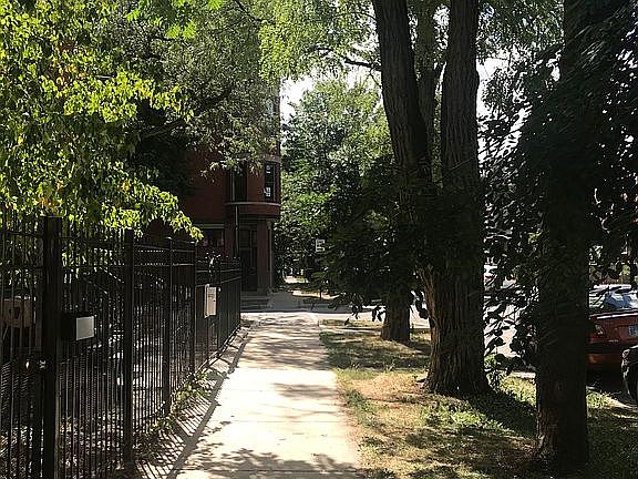 2nd image of 1307 N Campbell Ave
