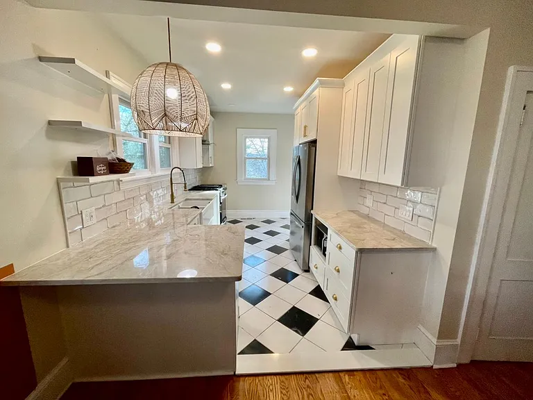 22 Fenner Ave — Photo 9