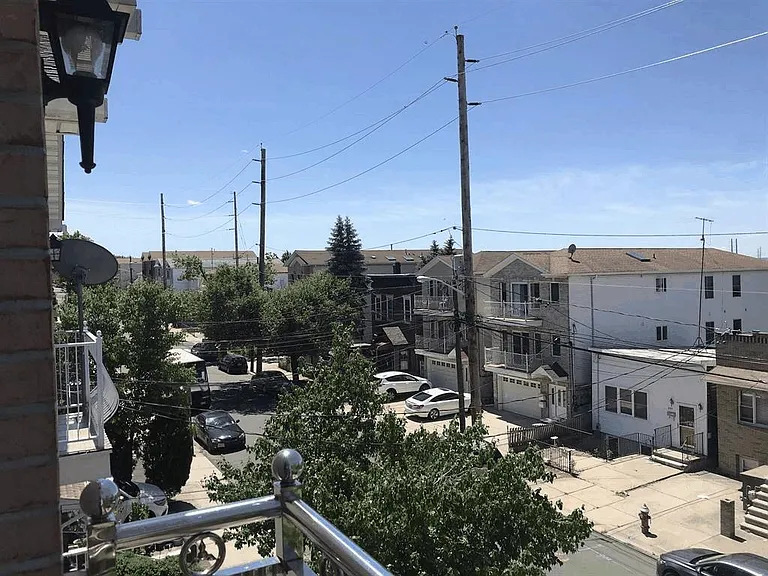 302 Terrace Ave #7 — Photo 11