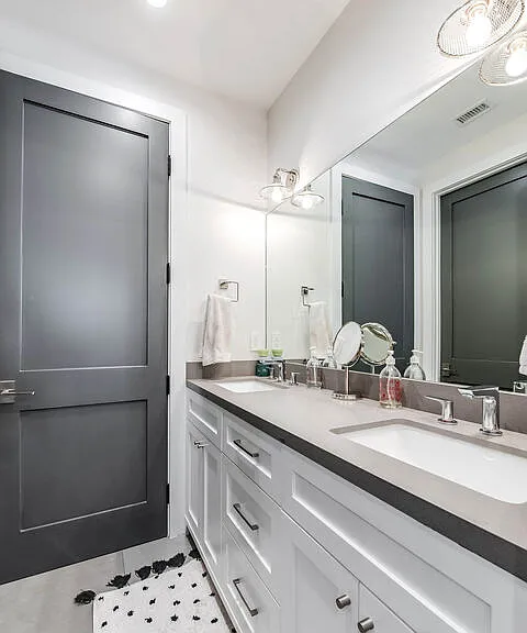 4268 Colbath Ave — Photo 30