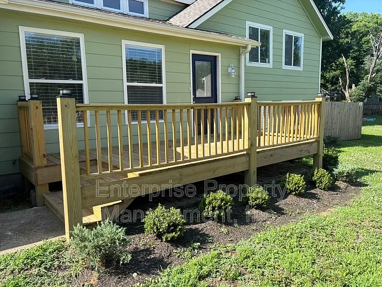 6843 Autumnhill Ln — Photo 3
